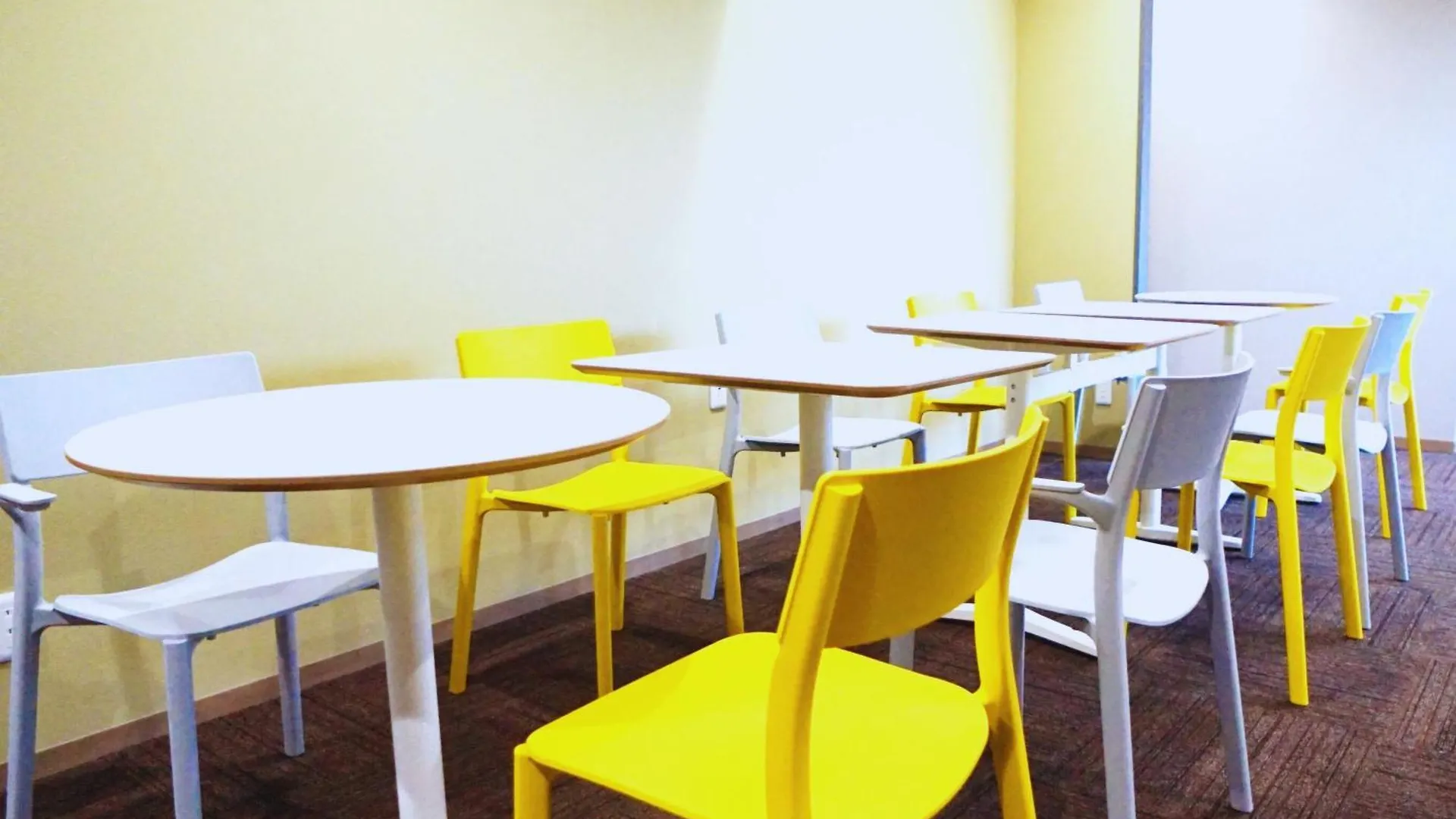 Beagle Tokyo Hostel＆Apartments Albergue